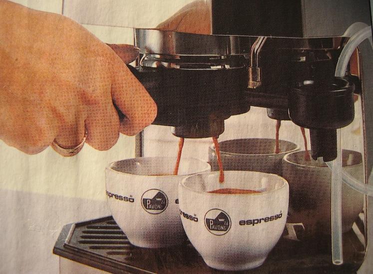 Cách sử dụng máy pha cà phê Espresso đúng cách