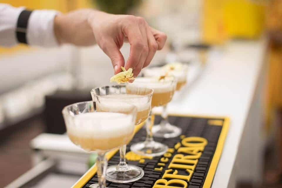 phân biệt barista và bartender