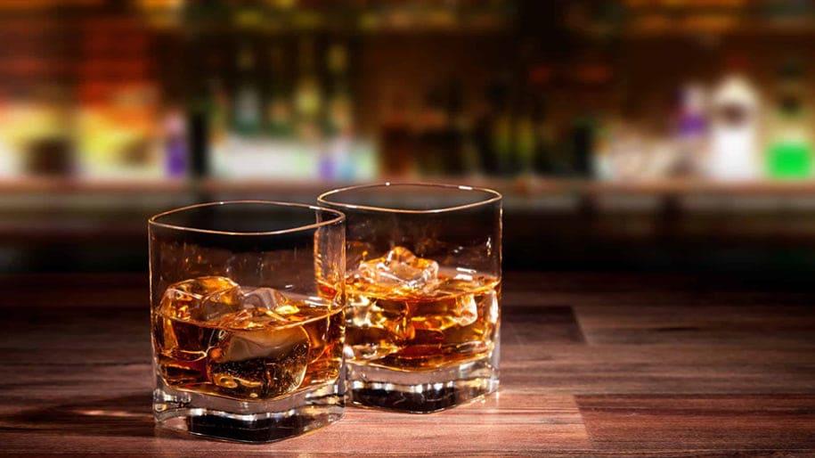 Bí quyết cảm nhận hương thơm trong whisky ngoại đỉnh cao