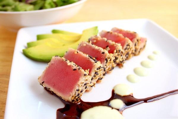 Sushi cá ngừ: Những bài học sáng tạo và sự thật đằng sau món ăn hấp dẫn này