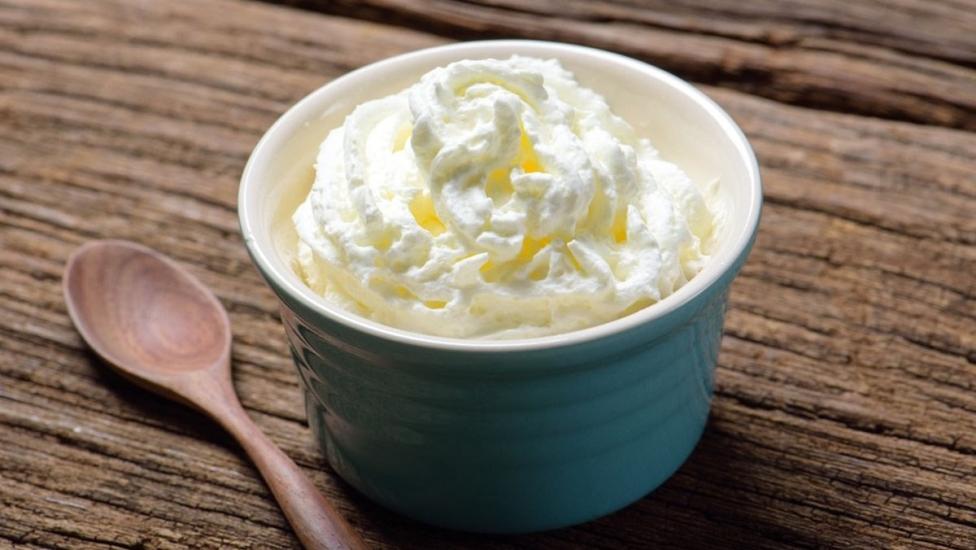 Whipping cream: Một nguyên liệu không thể thiếu trong căn bếp nhỏ