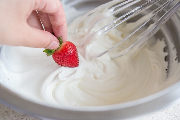 Whipping cream: Một nguyên liệu không thể thiếu trong căn bếp nhỏ