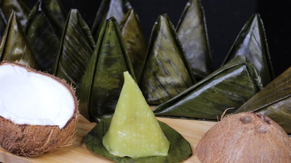Khám phá Bánh ít nhân dừa: Món ăn vặt đậm đà hương vị quê hương