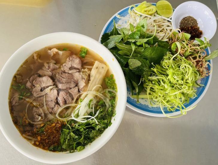 Khóa học nấu bún bò để mở quán kinh doanh tại tphcm