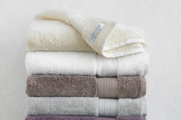 Khám phá 3 loại khăn chuyên dụng phổ biến trong ngành khách sạn