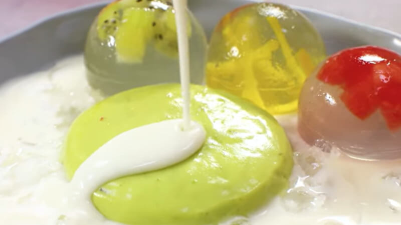 Hướng dẫn làm chè bơ thạch trái cây ngon miệng trong 40 phút