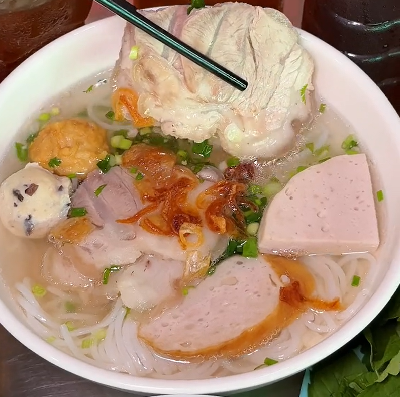 Khóa học làm bún mọc siêu ngon để mở quán