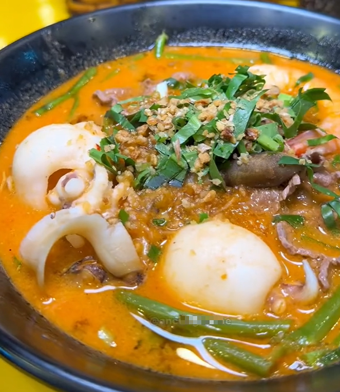 Khóa học làm bún thái hải sản để mở quán