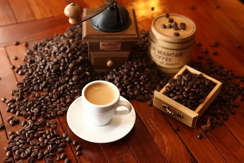 Mua bột cà phê làm trắng da ở đâu và cách sử dụng như thế nào đem lại hiệu quả cao nhất?