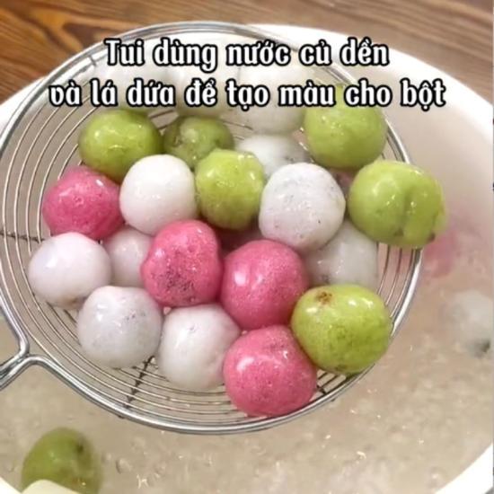 Chè bột lọc heo quay - Hương vị độc đáo Việt Nam