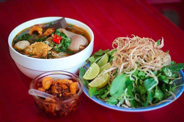 Khóa học nấu bún bò để mở quán kinh doanh tại tphcm