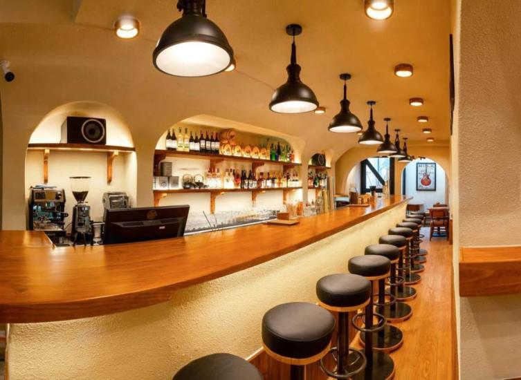 Dịch vụ nhận thiết kế quầy bar, cafe inox, quầy pha chế