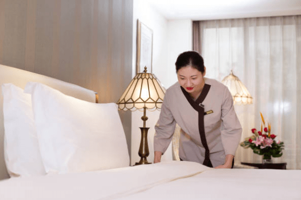 Cẩm nang trải-gấp ga giường chuẩn dành cho nhân viên Housekeeping